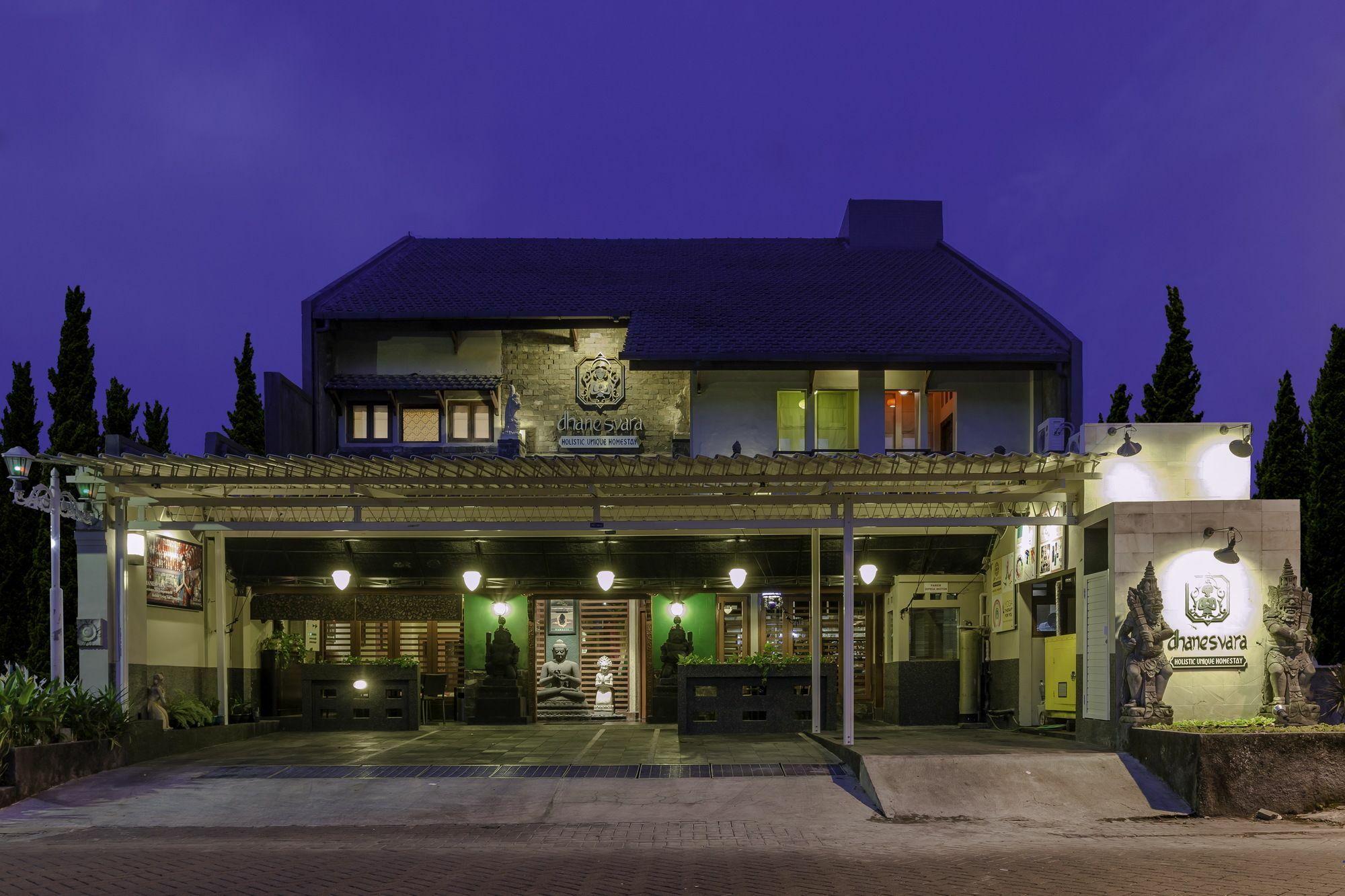 Dhanesvara Holistic Unique Homestay Wonotjolo Zewnętrze zdjęcie